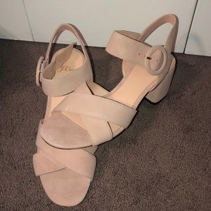 Velvet never worn before baby pink J Crew heels